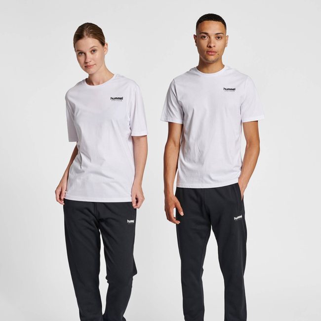 Hummel Legacy Jose T-shirt Unisex – Image 3