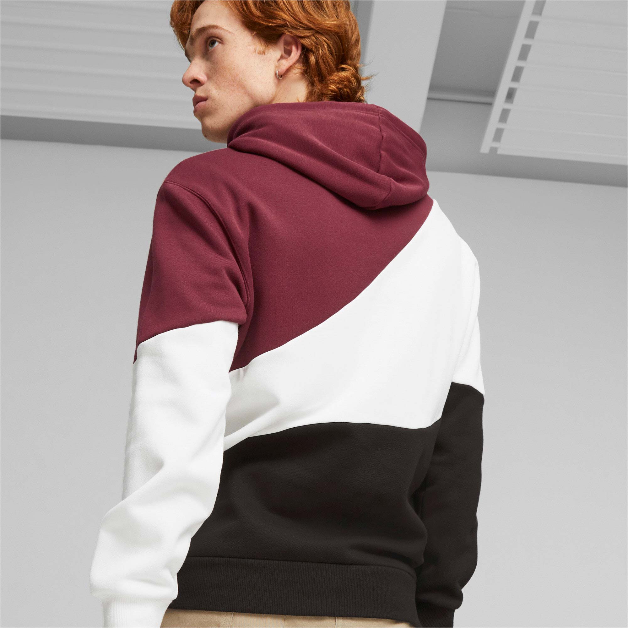 67409922-4.jpg
