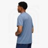 52758334-3.jpg