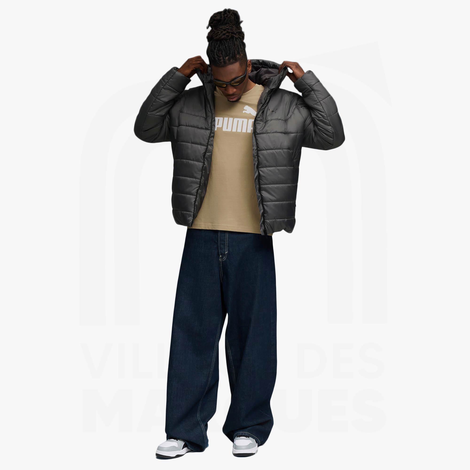 68521144-4.jpg